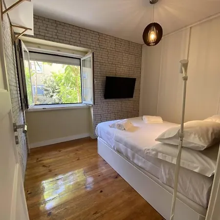 Appartement T2 Alvalade Em 3 Pessoas Lisboa